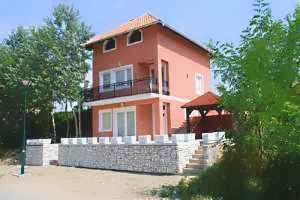 apartments-pantic-srebrno-jezero-serbia.jpg