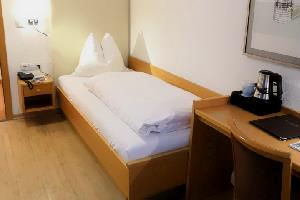 messmer-hotel-bregenz-austria_single_room.jpg