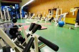 hotel-landessportcenter-innsbruck-austria-fitnessroom.jpg