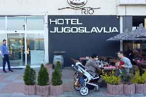 hotel_jugoslavija_belgrade_serbia.jpg